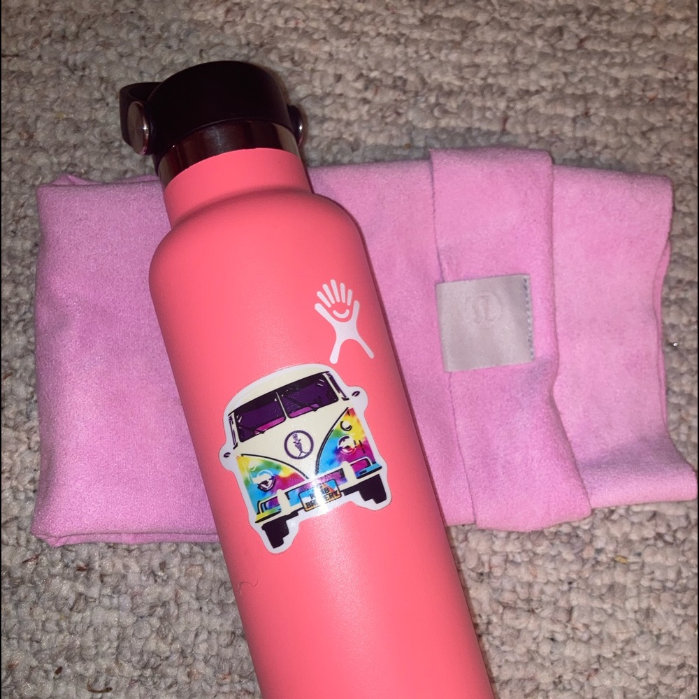 Hydro flask bottle 21oz - used only a few times!